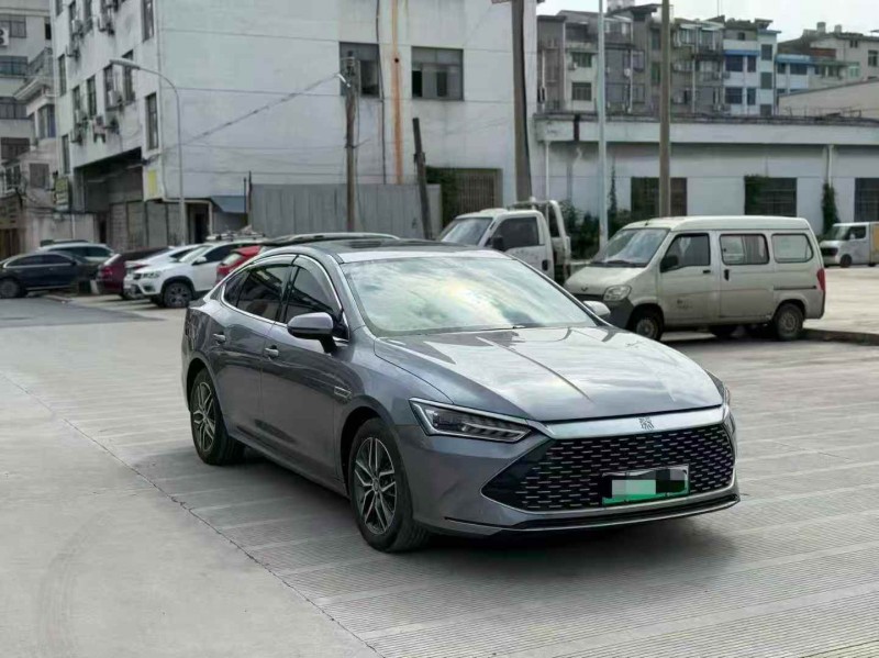 绍兴22年比亚迪秦2