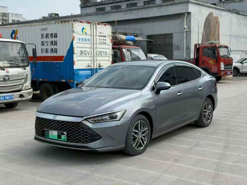 绍兴22年比亚迪秦3