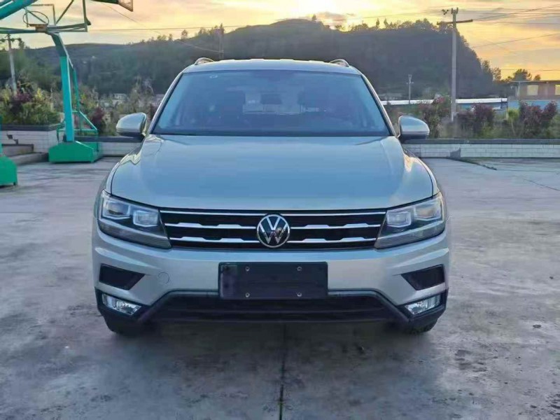 毕节21年大众途观1