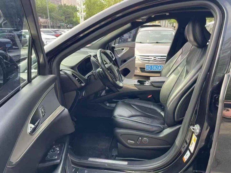 苏州19年林肯航海家4