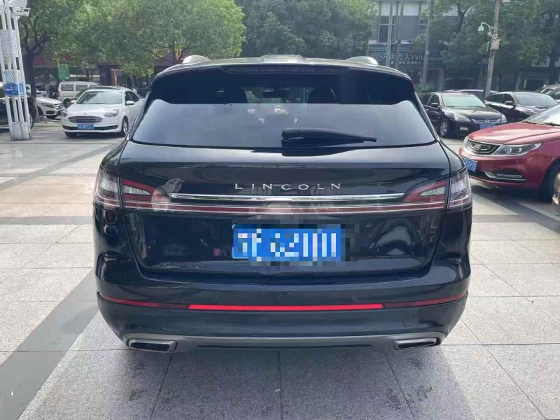 苏州19年林肯航海家9