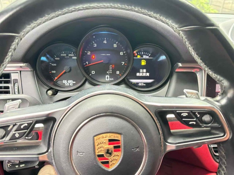 株洲19年保时捷Macan4