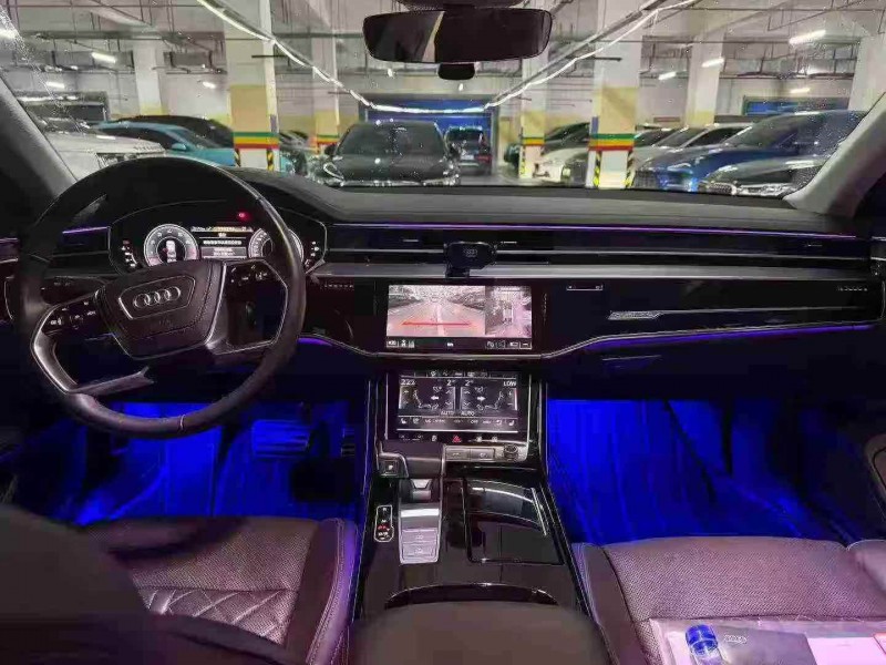 重庆23年奥迪A8L6