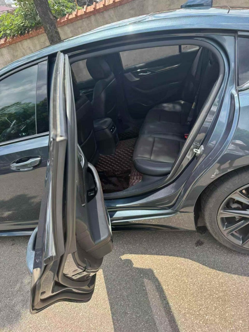 岳阳21年凯迪拉克CT57