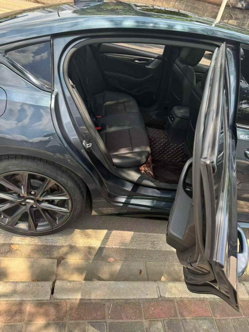 岳阳21年凯迪拉克CT58