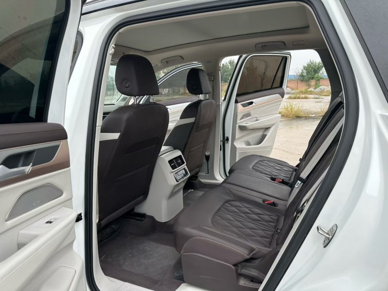 张家口22年大众揽巡9