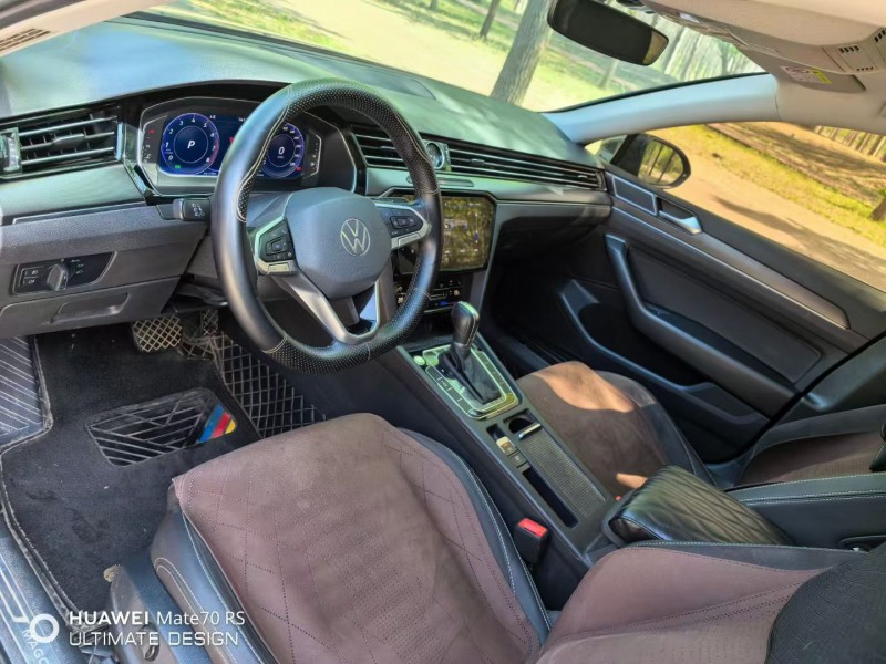 邯郸23年大众迈腾4