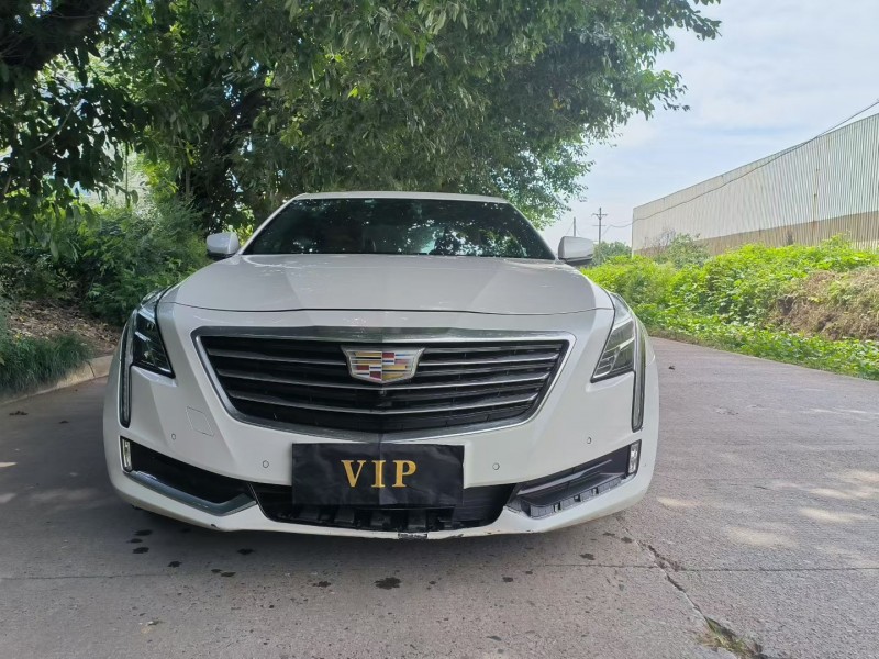 泸州17年凯迪拉克CT61