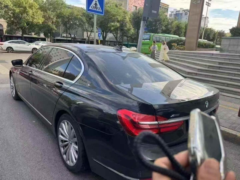 宝鸡16年宝马7系7