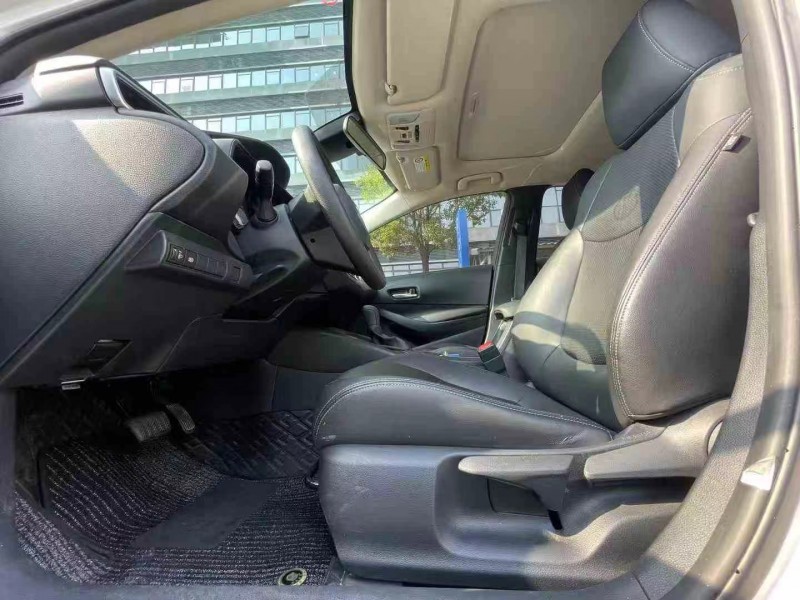 东莞22年丰田卡罗拉4