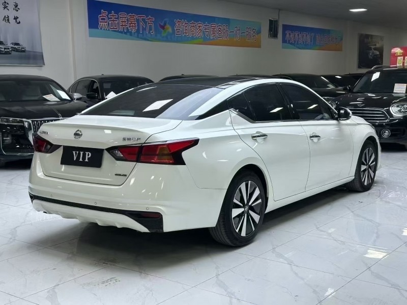 廊坊21年日产天籁8