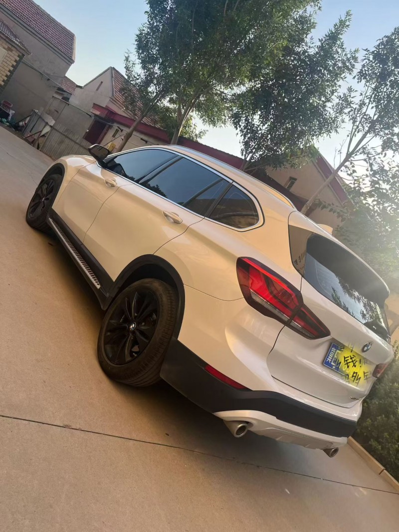 保定21年宝马X16