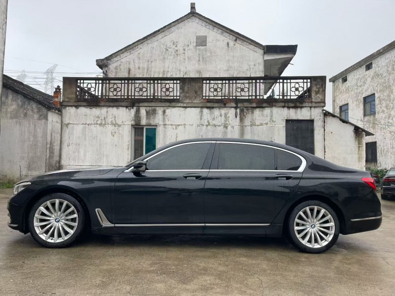 徐州16年宝马7系2