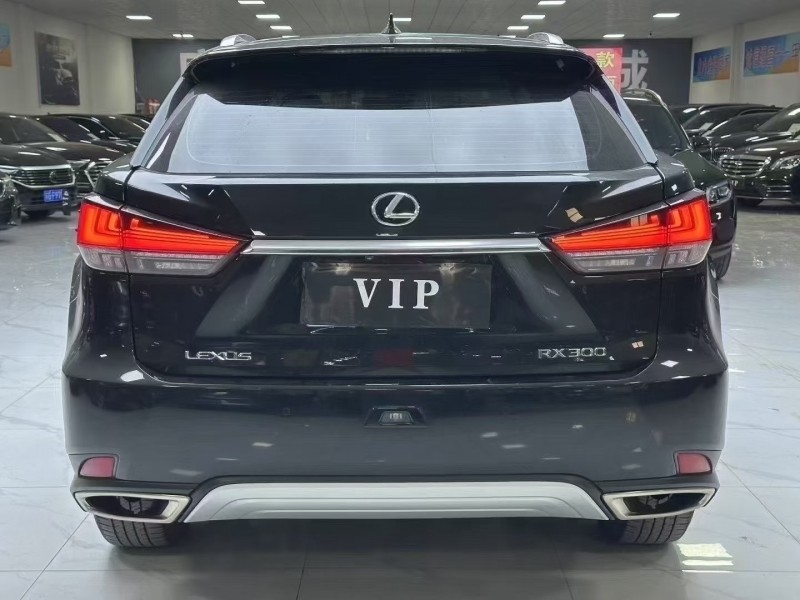 廊坊22年雷克萨斯RX8