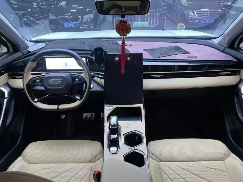 廊坊24年吉利博越6