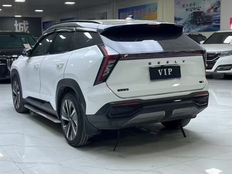 廊坊24年吉利博越8