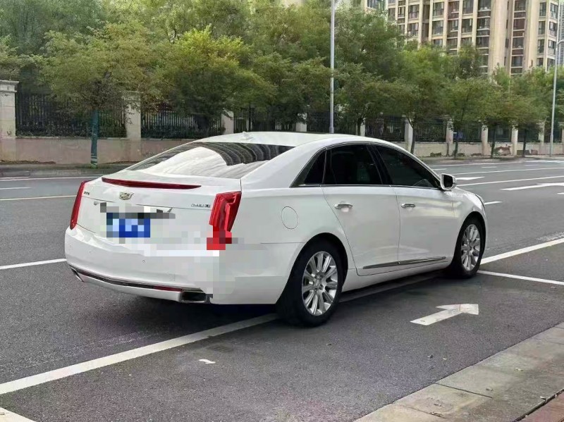 郑州16年凯迪拉克XTS8
