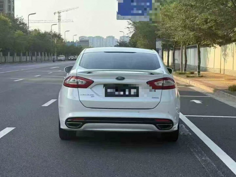 郑州15年福特蒙迪欧9