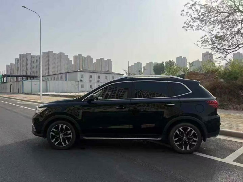 郑州17年荣威RX53