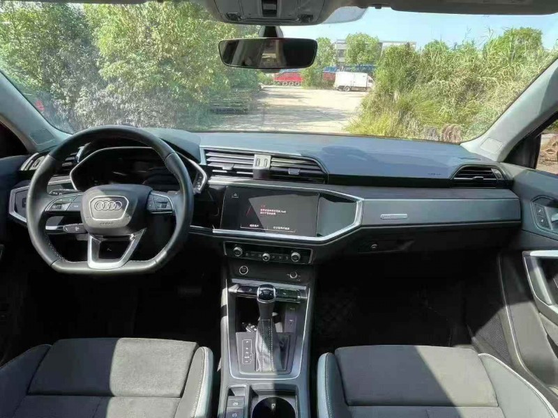 襄阳23年奥迪Q38