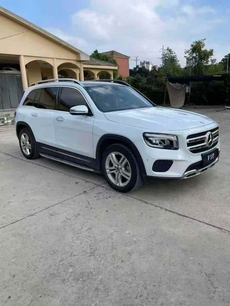 襄阳20年奔驰GLB2