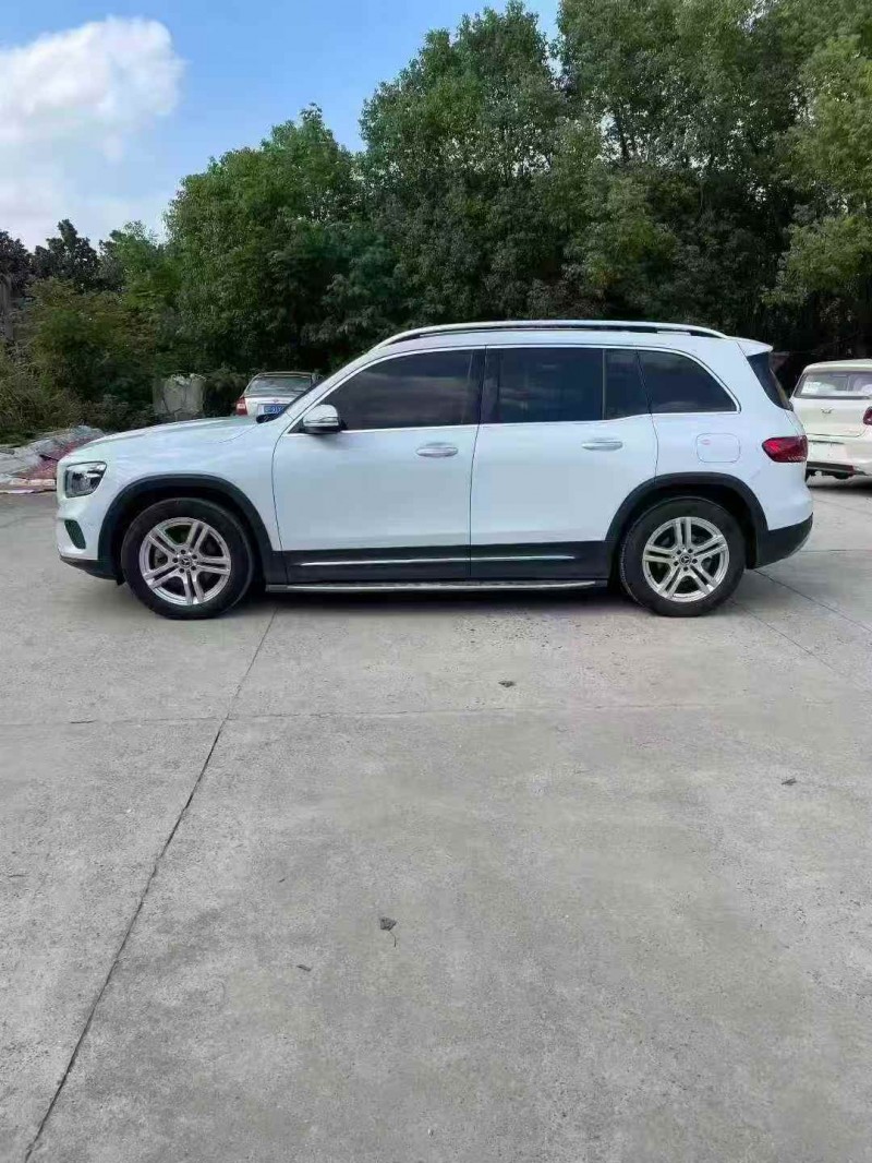 襄阳20年奔驰GLB6