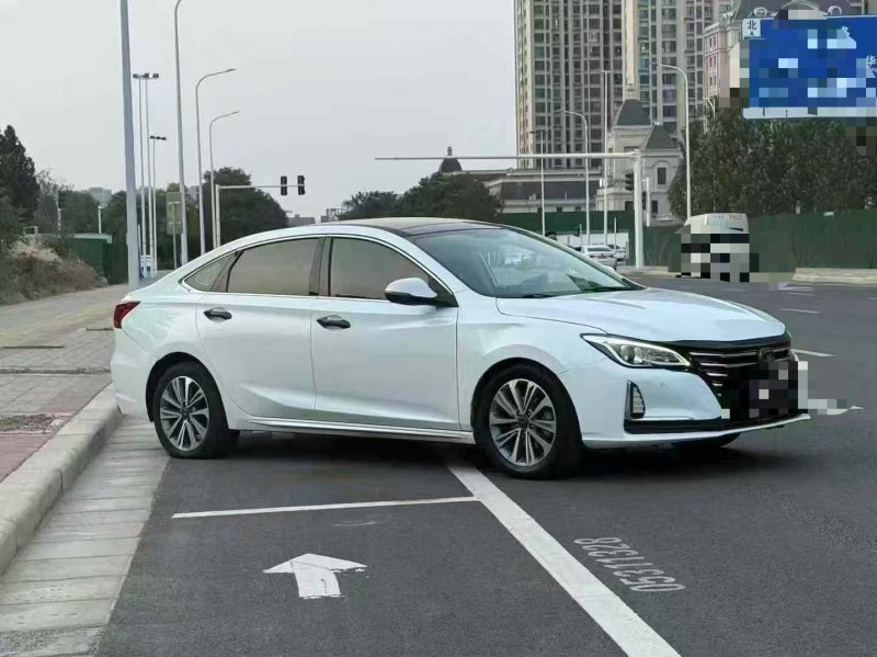 郑州20年长安汽车睿骋2