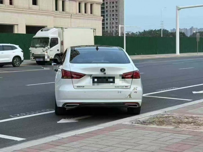 郑州20年长安汽车睿骋9