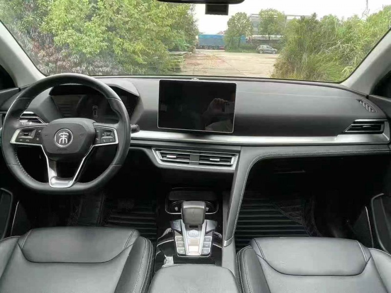 襄阳20年比亚迪宋6