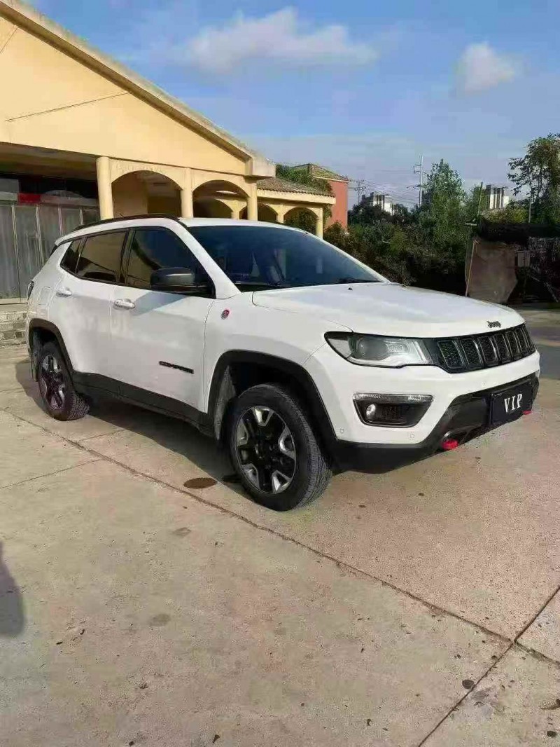 襄阳17年Jeep指南者2