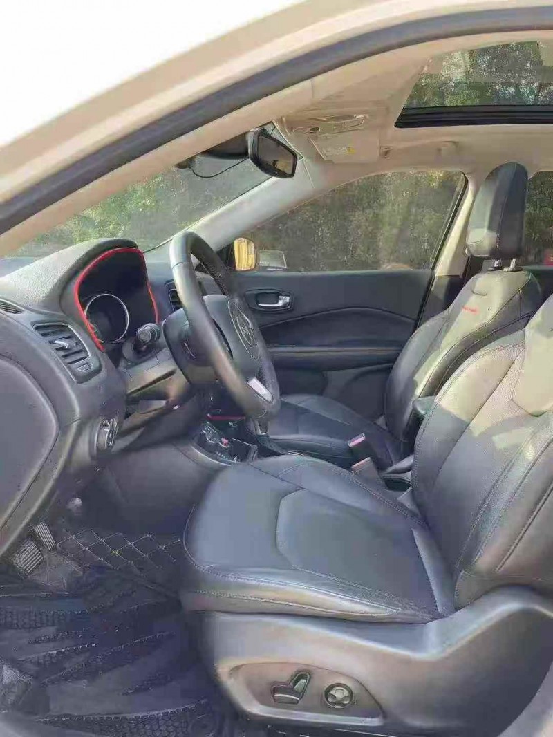 襄阳17年Jeep指南者5