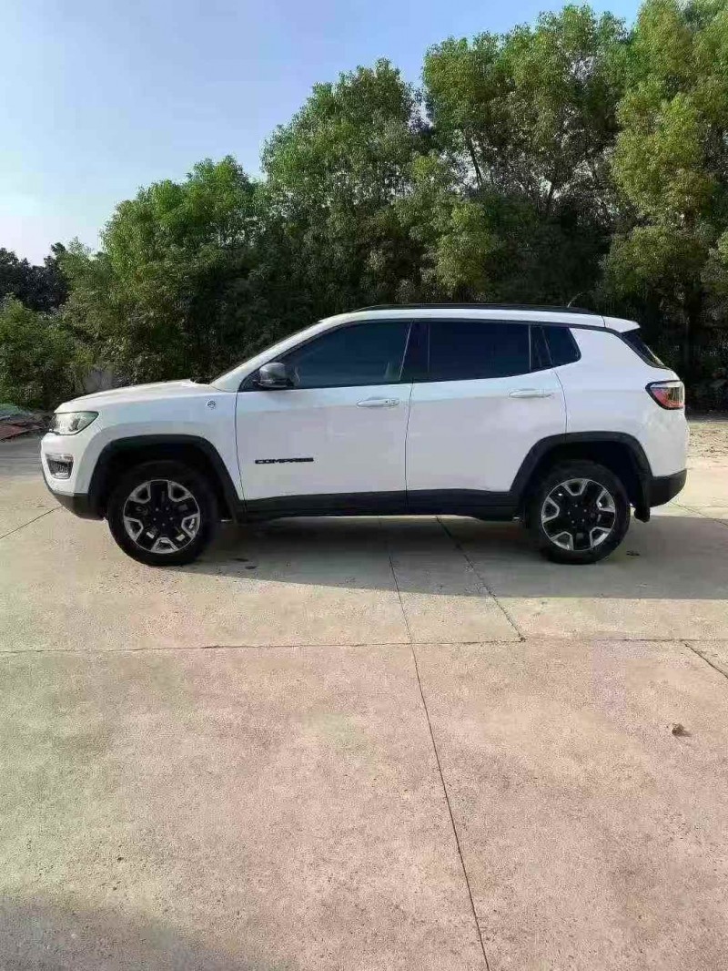 襄阳17年Jeep指南者6