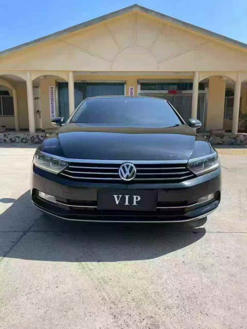 襄阳18年大众迈腾1