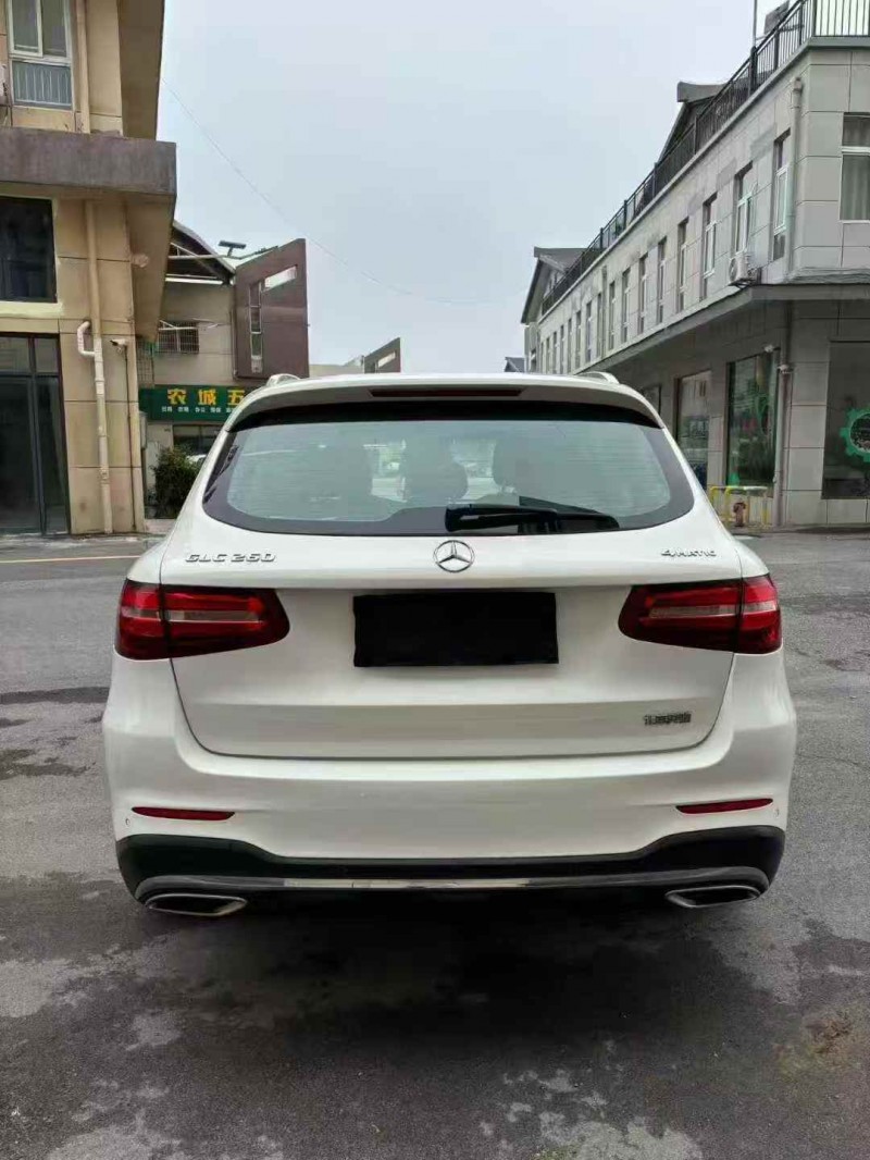 襄阳17年奔驰GLC7