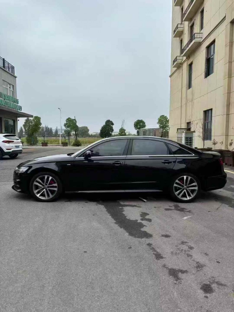 襄阳18年奥迪A6L4