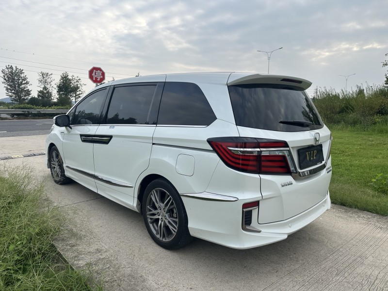 盐城21年本田艾力绅8