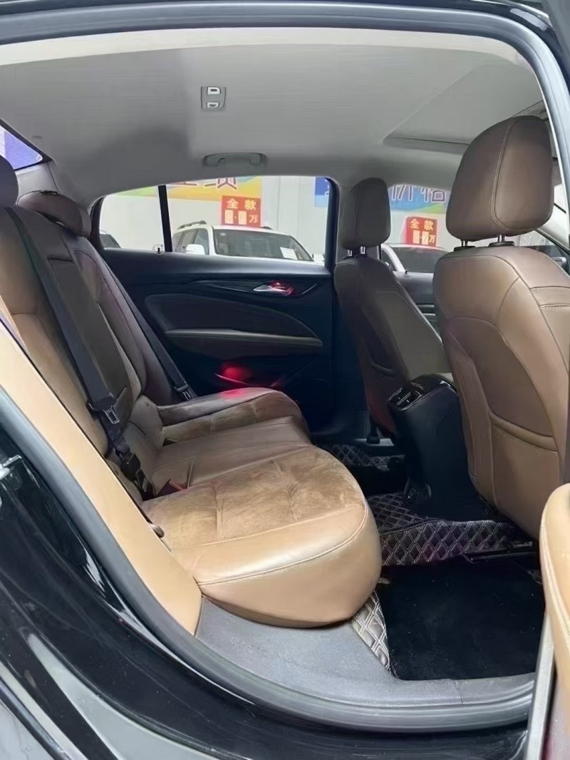 廊坊19年别克君威5