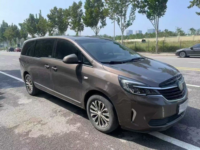 郑州21年别克GL84