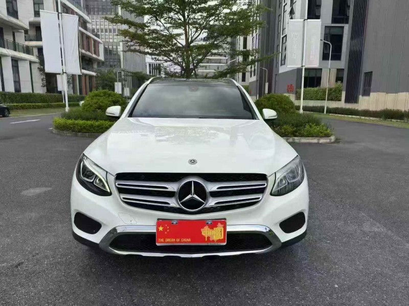 广州17年奔驰GLC1