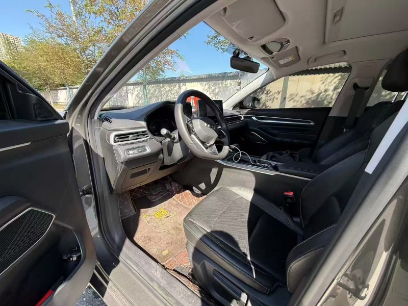 郑州24年吉利帝豪6