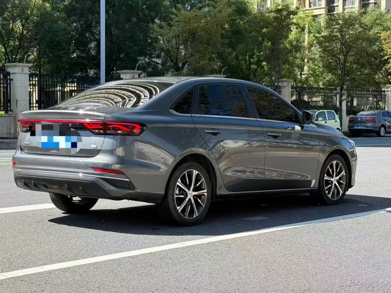 郑州24年吉利帝豪8