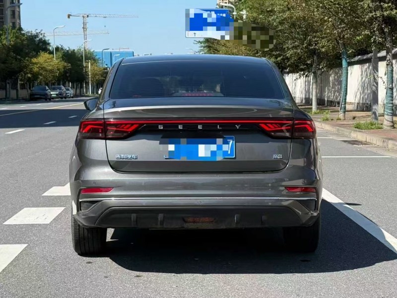 郑州24年吉利帝豪9