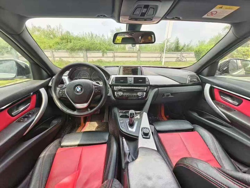 广州17年宝马3系3