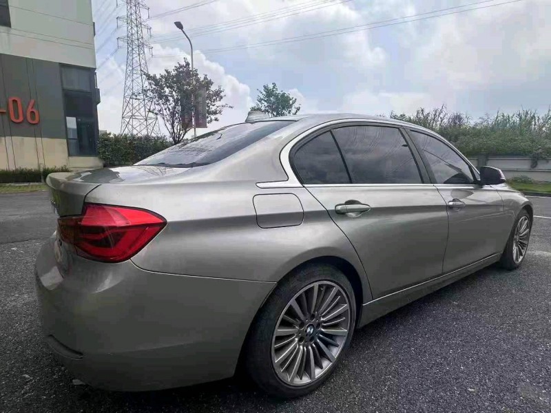广州19年宝马3系8