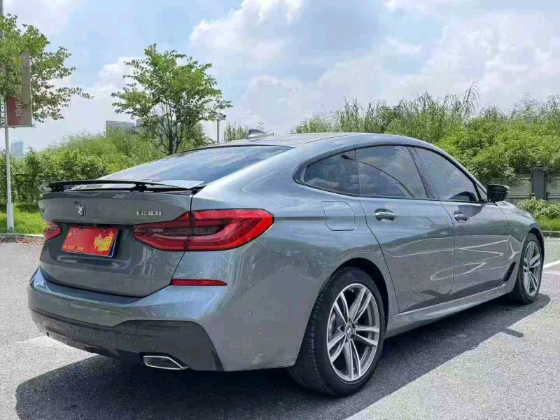 广州20年宝马6系9