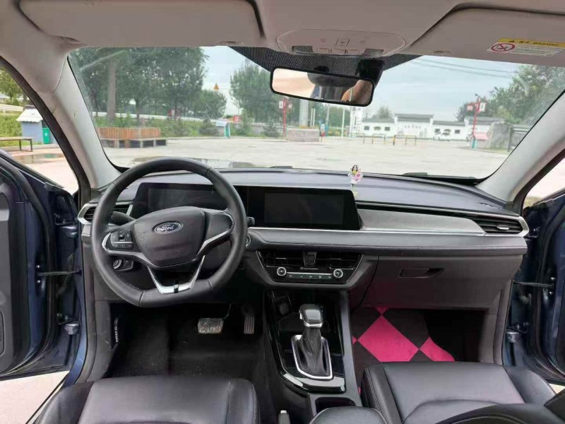 徐州22年福特福睿斯4