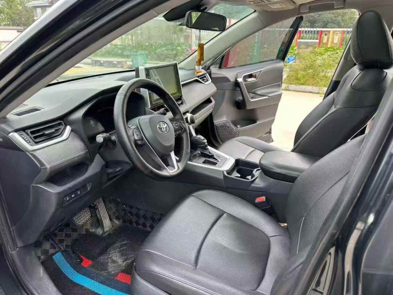 徐州20年丰田RAV43