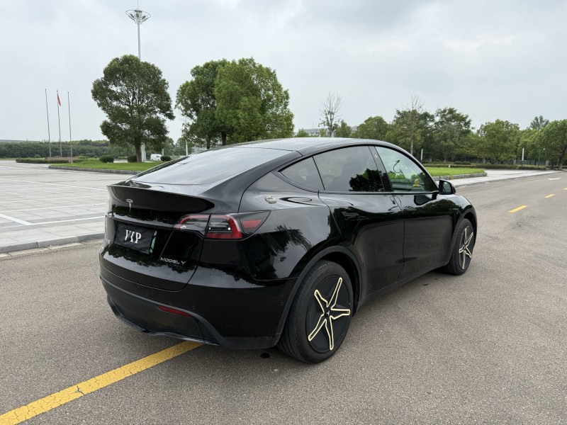 盐城23年特斯拉MODEL Y7