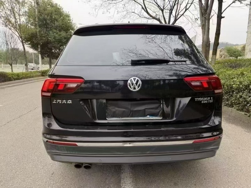 娄底17年大众途观9