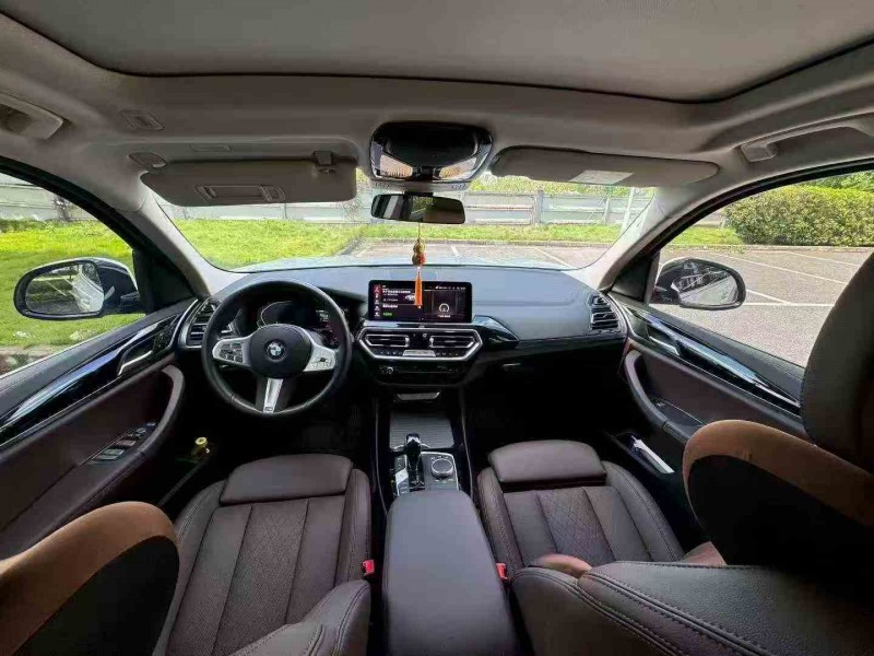 广州24年宝马X33